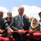 الحمد الله والوكالة الأمريكية للتنمية يفتتاحان شارع بيت إيبا- دير شرف في نابلس