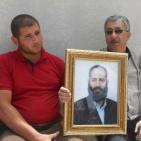 اعتصام تضامني مع الأسرى المرضى والمعزولين والمضربين في الخليل