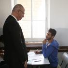 الحمد لله يتفقد قاعات طلاب الثانوية العامة في رام الله