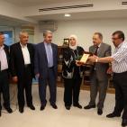 بلدية البيرة تكرم شركائها في مشروع تخضير البيرة