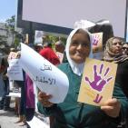 بالصور... وقفة لمكافحة عمالة الأطفال في الخليل