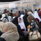 الآلاف يزحفون صوب القدس لأداء صلاة الجمعة الثانية من رمضان عبر حاجز قلنديا