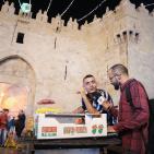 بالصور: برنامج على كيفك في بث مباشر من باب العامود وسط مدينة القدس