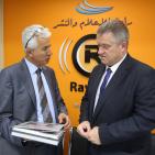 القنصل البريطاني العام في زيارة لمقر رايـــــة