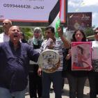 إن لم يُقرع الخزان... منصور يقرع الطناجر