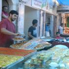 استعدادات استقبال عيد الفطر بالخليل