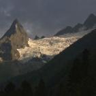 جبال القوقاز الحد العظيم