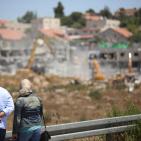 الاحتلال يهدم بنايتين في مستوطنة