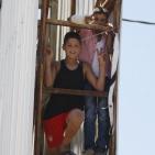 الاحتلال يهدم بنايتين في مستوطنة