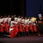 عرض لفرقة الفنون الشعبية الفلسطينية في مهرجان فلسطين الدولي