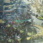 المئات يشاركون في مسيرة نصرة للأسير علان في الخليل