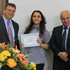 حفل تخريج جامعة النجاح والقنصلية الأمريكية في القدس لطالبات النادي العلمي 