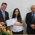 حفل تخريج جامعة النجاح والقنصلية الأمريكية في القدس لطالبات النادي العلمي 