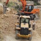 بلدية الخليل تعود لفتح شارع عرضي وسط المدينة