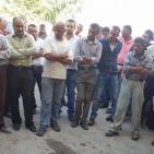 موظفو بلدية دورا ينظمون وقفة تضامنية على قانون التسكين