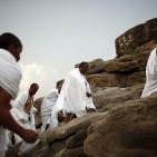 حجاج بيت الله الحرام يتوجهون إلى عرفات