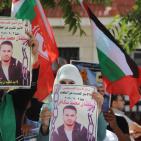 بالصور:  اعتصام تضامني مع الأسرى المرضى والمضربين في الخليل