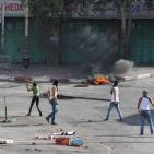 بالصور: ثلاث اصابات في مواجهات باب الزاوية بالخليل