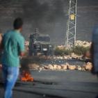 بالصور: مواجهات مستمرة منذ الصباح حتى اللحظة في حي البالوع - البيرة