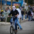 مواجهات عنيفة قرب المدخل الشمالي لمدينة البيرة