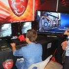 صور.. اختتام معرض 