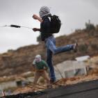 مواجهات اليوم الاثنين قرب حاجز 