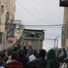 المظاهرة السلمية التي قمعها جيش الاحتلال على مدخل شارع الشهداء بالخليل