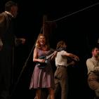 بالصور: عرض مسرحية 