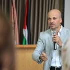 قسم الإذاعة والتلفزيون في جامعة النجاح يستضيف الإعلامي طلعت علوي