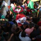 تشييع جثماني الشهيدين محمد شماسنة وعمر الفقيه في بلدة قطنا شمال غرب القدس،