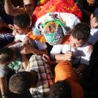 تشييع جثماني الشهيدين محمد شماسنة وعمر الفقيه في بلدة قطنا شمال غرب القدس،