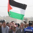 الخليل: وقفة تضامنية ضد اغلاق الاحتلال لاذاعة منبر الحرية في الخليل