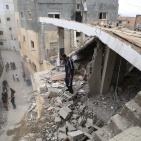 هدم منزل الأسير محمد أبو شاهين المتهم بتنفيذ عملية دير بزيع. في مخيم قلنديا