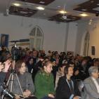 إياس يوسف ناصر يوقع ديوان 