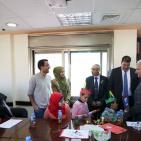 اسرة جامعة بيرزيت تزور جمعية مركز الحياة لمكافحة السرطان في رام الله