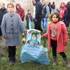 بالصور: تشييع جثمان الشهيدة سماح عبد المؤمن في قرية عمورية جنوب نابلس