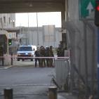 إصابة شاب بعملية دهس جنود إسرائيليين على حاجز قلنديا