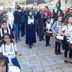 القدس: قمع أطول سلسلة بشرية لاستعادة جثامين الشهداء.