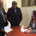 الكاتبه شيخه حليوي  تطلق كتابها  الجديد