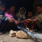 الأحوال المعيشية لأطفال البدو في عين قينيا قضاء رام الله تزامنا مع المنخفض الجوي