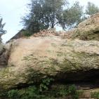 متنزه بنات يعقوب الأثري في ضاحية ارتاح في مدينة طولكرم