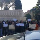 رام الله: إعتصام أمام مدرسة الفرندز احتجاجًا على سياسة الإدارة