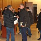 الكاتب  اسامه العيسه  يوقع روايته 