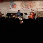 المقام العراقي يدفئ خامس ليالي مهرجان الياسمين