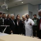 الرئيس محمود عباس يفتتح المستشفى الاستشاري العربي