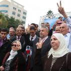 غزة: وقفة جماهيرية لإنهاء الانقسام بمشاركة شخصيات من الضفة