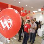 افتتاح فرع جديد للوطنية موبايل بالقرب من دوار الساعة في رام الله