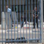 معبر قلنديا عقب استشهاد شاب وفتاة اثر اطلاق قوات الإحتلال الرصاص عليهم