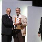 تكريم المؤسسات والجهات الراعية لمهرجان نابلس للثقافة والفنون الأول