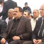 الصور: الحمد الله يضع حجر الأساس لمدرسة الشهداء في قرية بيت وزن- نابلس